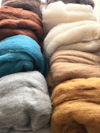 Hamanaka "Natural Blend" Merino Roving Wool