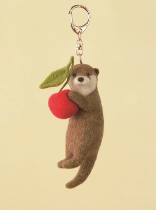 Hamanaka Needle Felting Kit- Otter with a Cherry Keychain #606 (English)