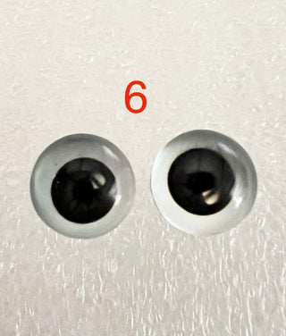 10 mm amazingly detailed, glass cabochon animal/reptile eyes with pins