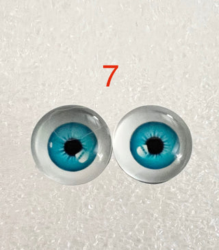 10 mm amazingly detailed, glass cabochon animal/reptile eyes with pins