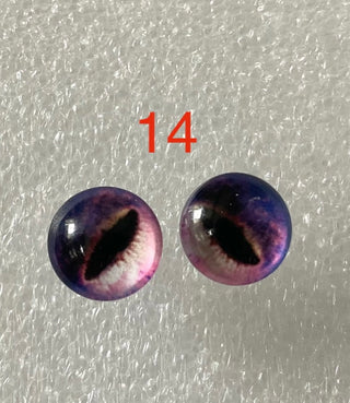 10 mm amazingly detailed, glass cabochon animal/reptile eyes with pins