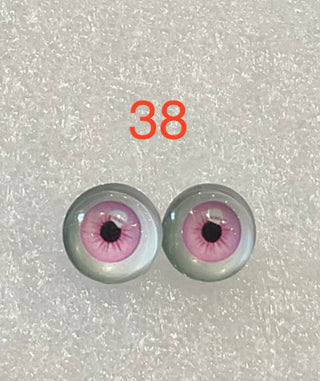 10 mm amazingly detailed, glass cabochon animal/reptile eyes with pins