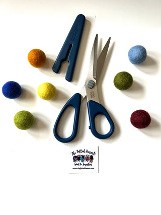 7" Clover Patchwork Scissors #493