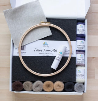 Artist Dani Ives' Barn Owl Needle Felting Kit (Level 2 Kit)