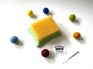Clover Needle Felting Brush Mat 8910 Small