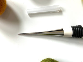 Tapered Tailor's Awl by Clover 486/W