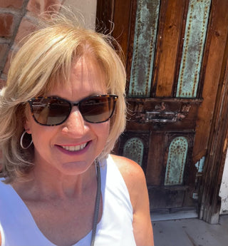 Welcome Susan Parsons to our Featured Artist page...