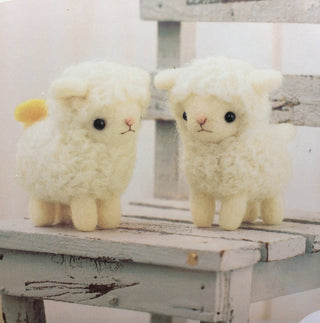 Hamanaka Needle Felting Kit- 2 Little Sheep Felt Wool Mascot #288 (ENGLISH)