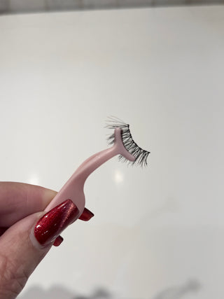 False Eyelash Applicator Tool